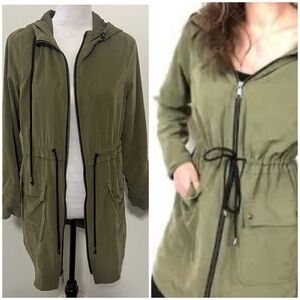 Old Navy Women’s XS Army Olive Trench Coat Parka Jacket Outdoor EUC Everyday